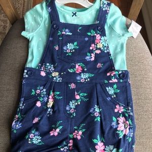 NWT Carter’s 2 piece set